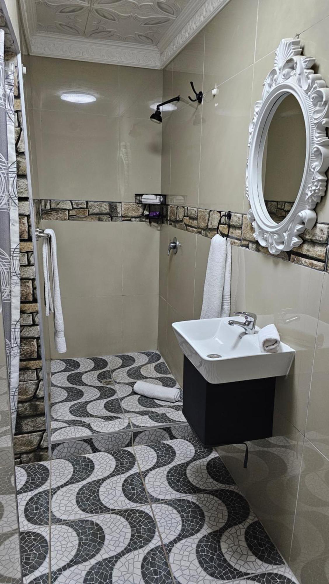 Rjs Guesthouse Durban Bilik gambar