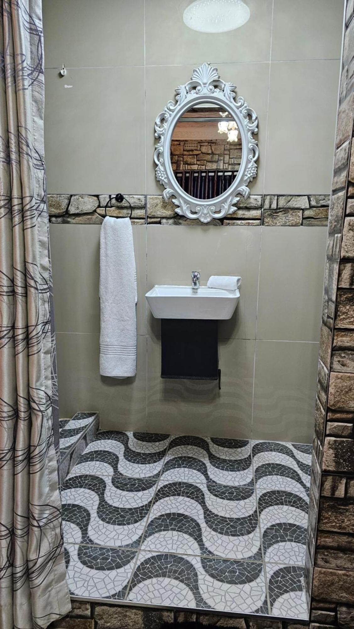 Rjs Guesthouse Durban Bilik gambar
