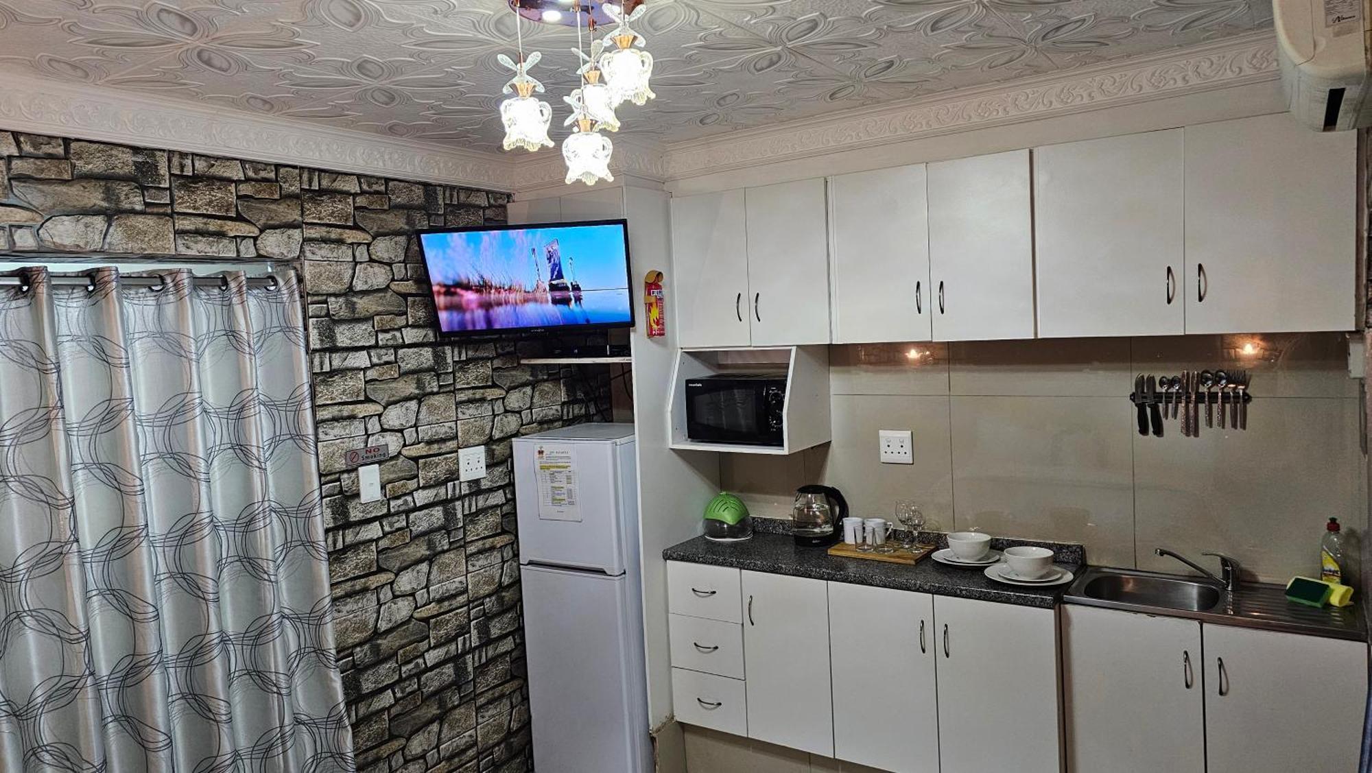 Rjs Guesthouse Durban Bilik gambar